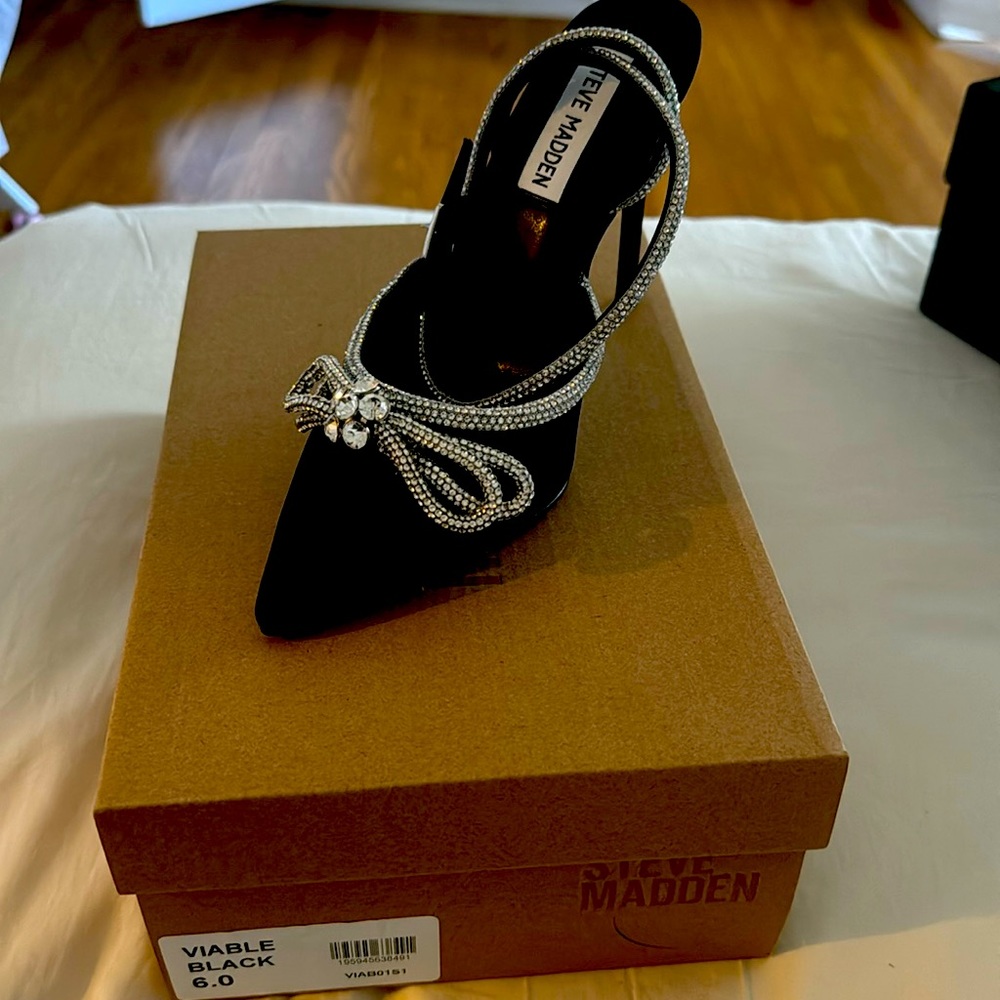 Steve Madden Viable Black size 6 brand new, never worn